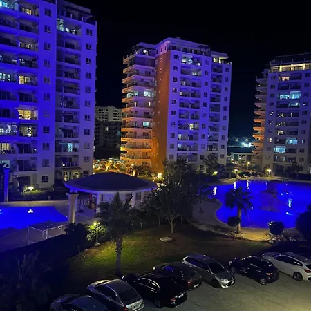 Lux 1bdr Cezar *